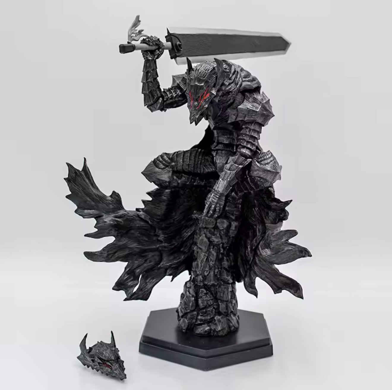 BERSERK - Guts Figure