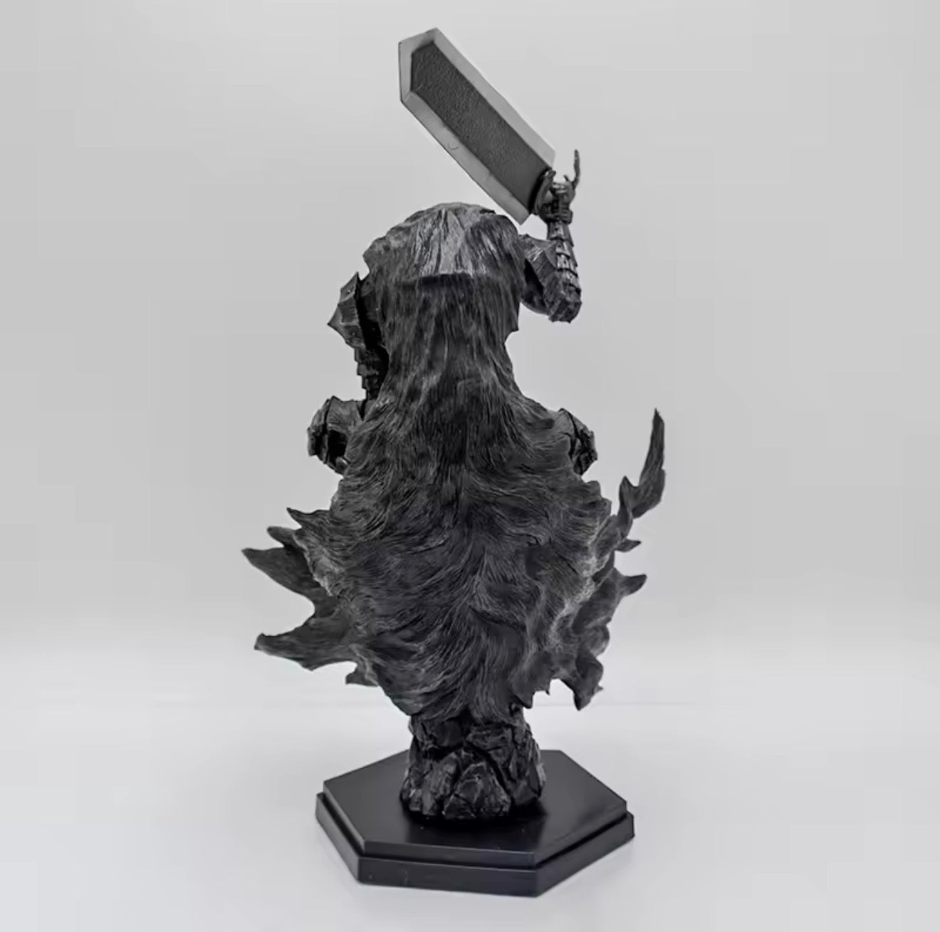 BERSERK - Guts Figure