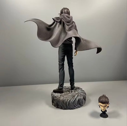 ATTACK ON TITAN - Eren Jaeger Figure